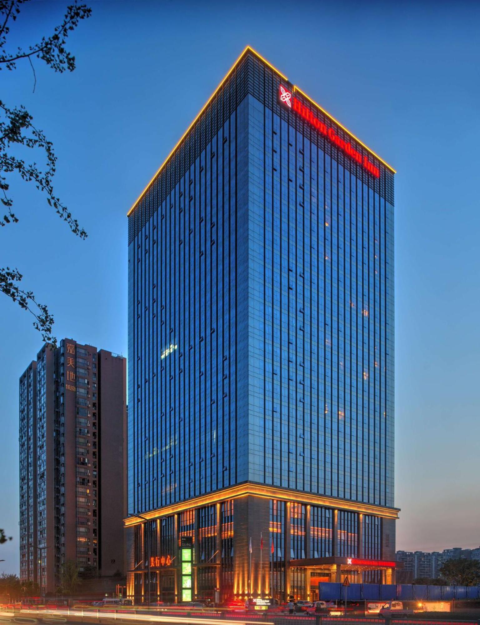 Hilton Garden Inn Chengdu Huayang Exterior foto